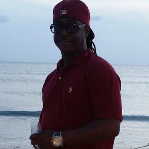 Meet your Posher, Antoine